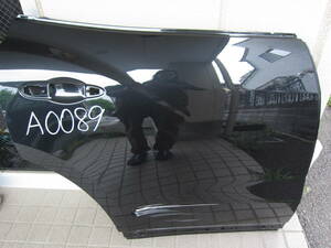 Maserati マセラティ レヴァンテ 純正 右 リアドア ドア 黒系 HP29052A-3　A0089