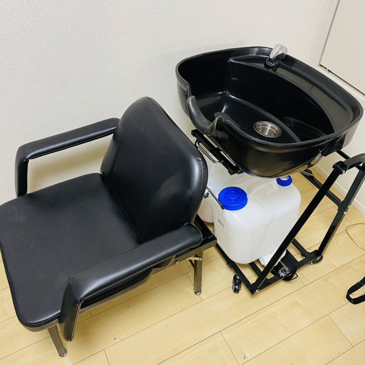 移動式シャンプー台の値段と価格推移は?|5件の売買情報を集計した