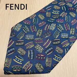 ★最終値下げ★FENDI フェンディ ネクタイ 高級ネクタイ 人気ブランド　シルク100% 柄物