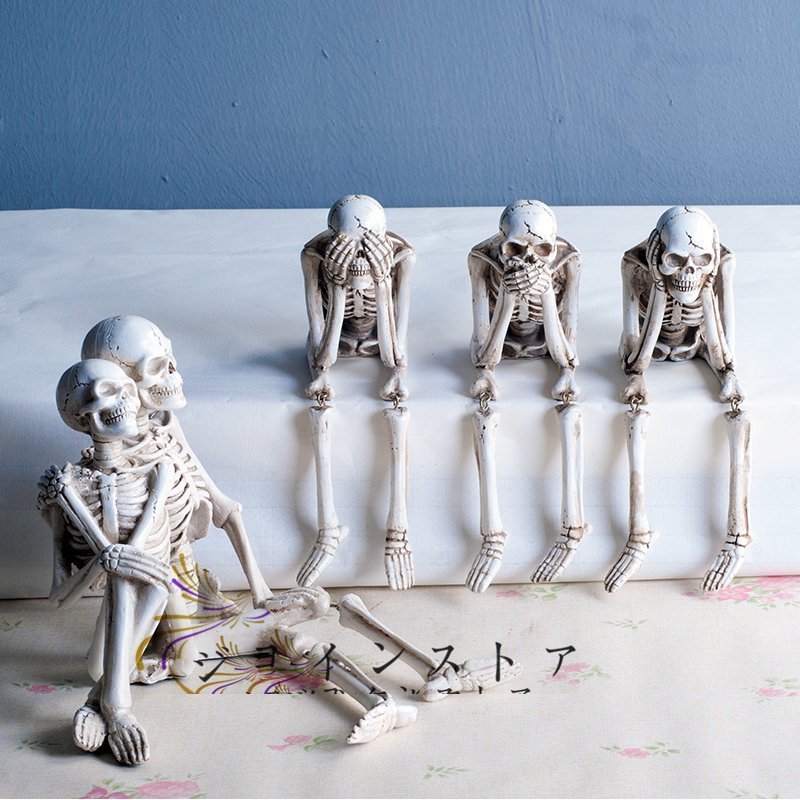 Tabletop mini skeleton skull Western miscellaneous goods object figurine resin interior entryway room handmade handcrafted 4-piece set, Interior accessories, ornament, Western style