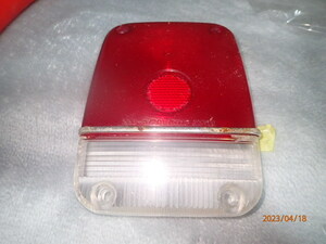 旧車 三菱 ミニカ A100 テールランプ ライト レンズ koito 220-37201
