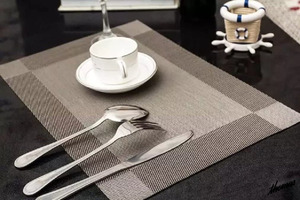 ◆ Каждый обеденный стол великолепный ◆ Обед МАТ 4 штуки Серебряный глянцевый из ПВХ вода -прогревательная обработка совместимая интерьерная столовая кухня