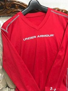 アンダーアーマー UNDER ARMOUR 長袖 スポーツウェア トレーニングウェア MDサイズ