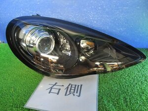 管理№04202　ポルシェ　パナメーラ　９７０ 　純正　ＨＩＤ　右ライト　