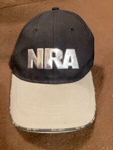 NRA】全米ライフル協会 キャップ/ 野球帽: 激レア銀ピカロゴで目立つ！散弾銃 狩猟 射撃 シューティング ハンティング tactical