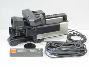 National VZ-C60 Video Camera National color video camera retro Vintage Showa era consumer electronics garage interior 