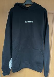 VETEMENTS