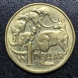 ★世界 海外 外国 コイン 硬貨！1984年！オーストラリア 1ドル/1DOLLAR 1枚！エリザベス2世 カンガルー AUSTRALIA！★管理番号1432