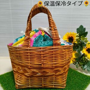 ハンドメイド　お弁当袋　トートバッグ　カラーフルバンダナ　バスケット