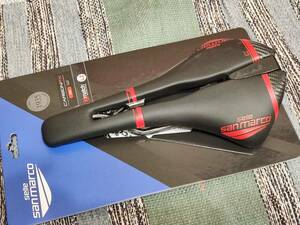 selle san marco mantra open-fit cfx wide ロードバイク用 サドル black/red