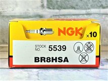 ＮＧＫ　ＢＲ８ＨＳＡ　キムコ　スーパー９　５０　ＳＨ１０ＤＤ　０１ー　適合　新品！_画像3