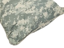 米軍放出品 陸軍 ACU 高反発ポリエステル枕 迷彩柄 寝具 寝袋 フィールドコット ピロー_画像6