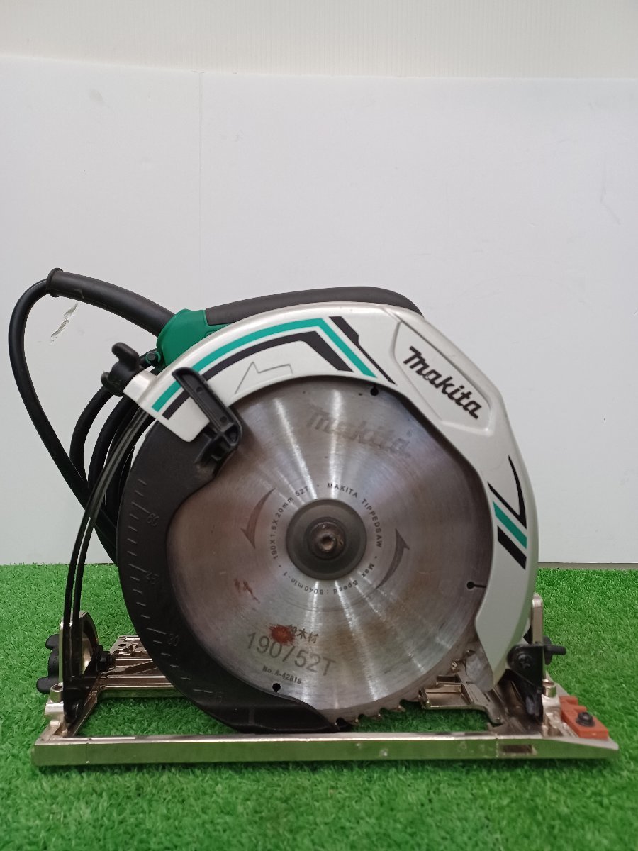 ☆送料無料 マキタ(Makita) 電気マルノコ 190mm M585 一点限り-