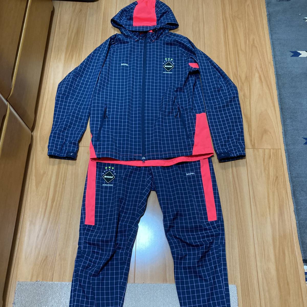 ヤフオク! -f.c.real bristol セットアップの中古品・新品・未使用品一覧