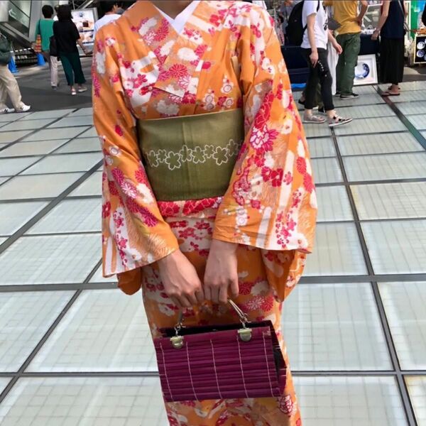 撫松庵 浴衣 単 着物 和服 オレンジ 桜 流れ雲 牡丹 祭 花火 盆踊り