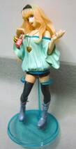 コナミ★FW マクロスF 娘娘ヒロインズ★2.シェリル・ノームB(私服姿)ノーマルver.★nyan nyan heroines★BANDAI2010_画像2