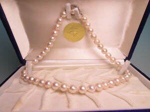 *SILVERbook@ pearl .8mm. necklace also case attaching 