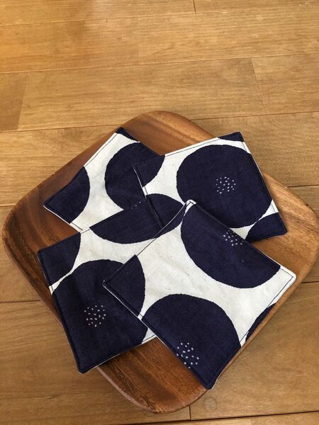 ハンドメイド コースター【トモタケあんぱん柄】ナスコン