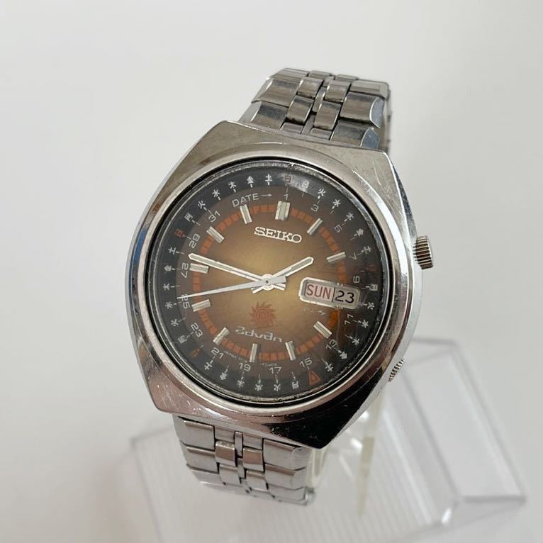 早く買お セイコーアドバン万年カレンダー 7019-6050 seikoadvan 72年