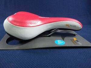 mc selle / GEL入りサドル レッド×ホワイト