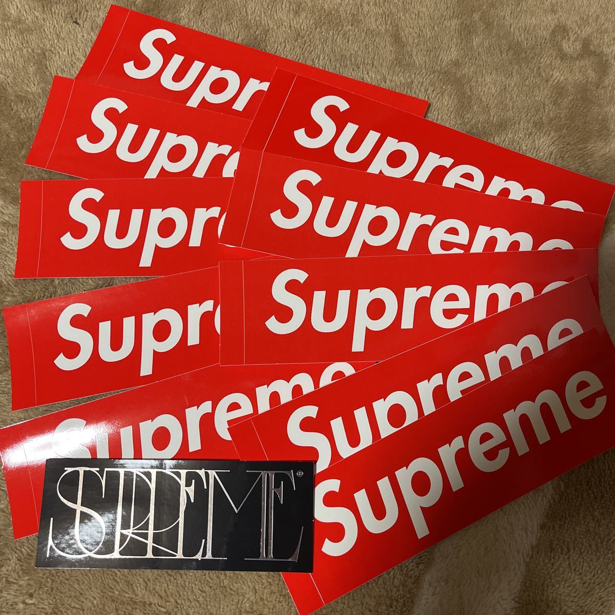 流行のアイテム - supreme*ステッカー 10枚セット - 買い物サービス