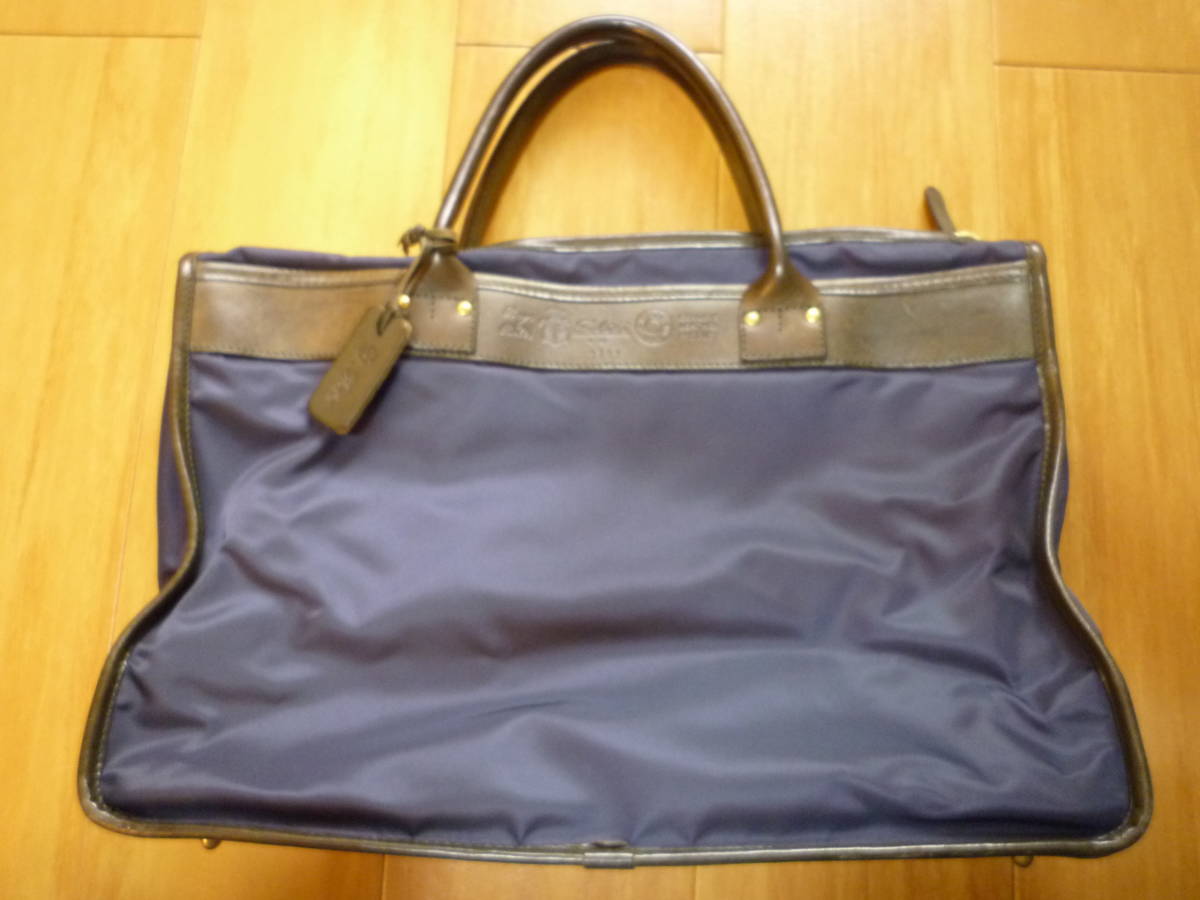 深緑(ふかみどり) 未使用級 フェリージ ビジネスバッグ ゴールド金具