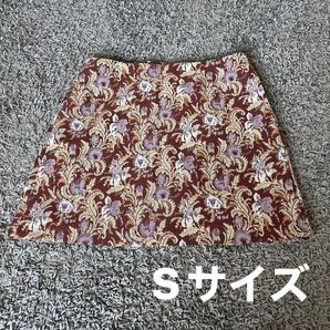 Sサイズ　ミニスカート　スカート　花柄　プチプラ