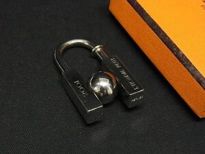 ■美品■ HERMES エルメス 2001年限定 地球 テラ カデナ ペンダントトップ チャーム シルバー系 AH5274オZ