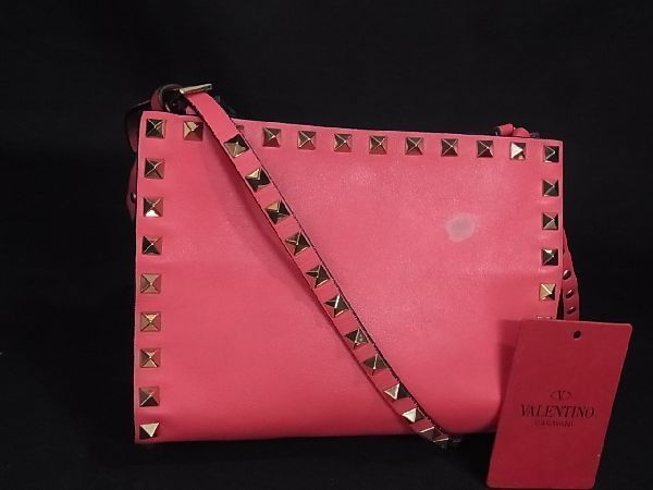 Valentino バッグの値段と価格推移は?|2,226件の売買情報を集計した Valentino バッグの値段と価格推移は?|2,226件の売買情報を集計した