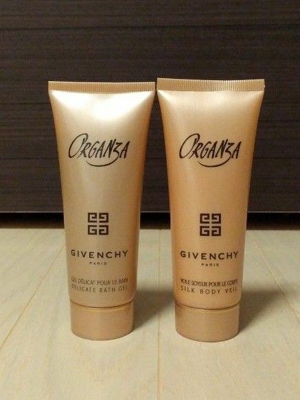 母の日に！GIVENCHYオルガンザ バスジェル/ボディヴェイル各75ml