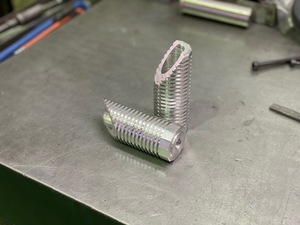 ZOOMER/ruckus Foot Pegs 