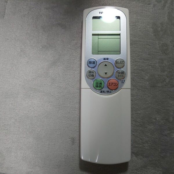 【値下げ中】エアコン リモコン 東芝 WH-F5J TOSHIBA 4306S448ブランド:TOSHIBA