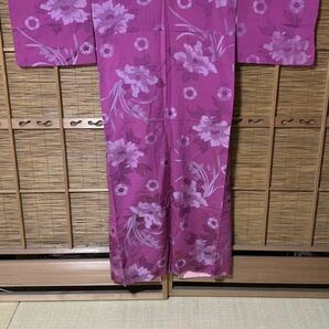 アンティーク着物 正絹お召縮緬地 濃いピンク地に牡丹の花と梅と菖蒲の織柄A312