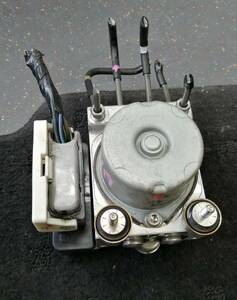  Mazda RX-8 ABA-SE3P ABS actuator 