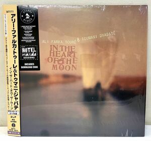 M140304▲貴重/帯付 ALI FARKA TOURE & TOUMANI DIABATE/IN THE HEART OF THE MOON 2LPレコード アリーファルカトゥーレ＆トゥマニジャバテ