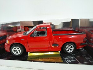 ■ Bburagoブラーゴ 1/21 FORD SVT F150 LIGHTNING 1999 レッド フォード・ライトニング ピックアップトラック ダイキャストモデルミニカー