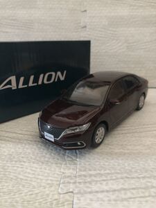 1/30 トヨタ 新型アリオン ALLION 後期 非売品 カラーサンプル ミニカー ダークレッドマイカメタリック 内装ブラック