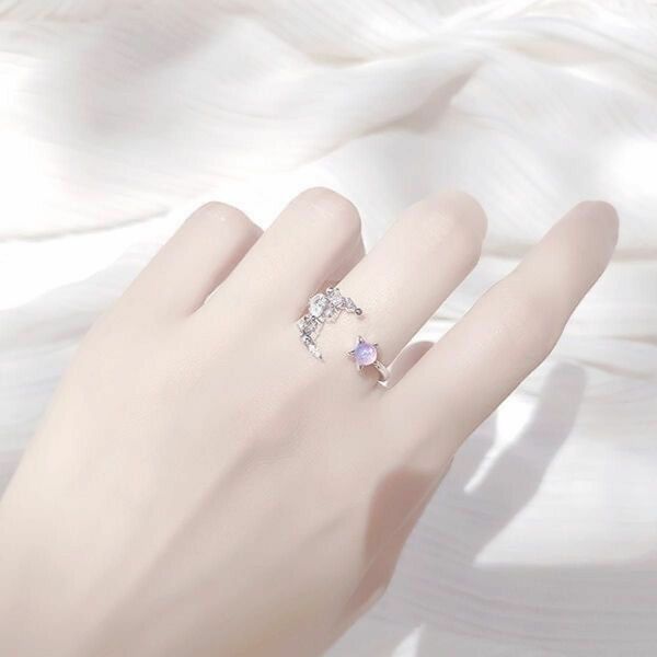 【新品】天然石指輪　シルバー925 月&星「女性の美を象徴する、縁結びの石」