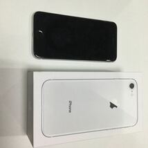 美品 iPhoneSE2 64GB AppleSIMフリー シルバー_画像1