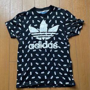 adidasTシャツ XS