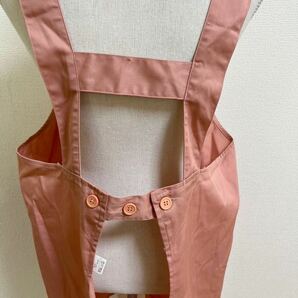 新品 未開封 マルチエプロン サーモンピンク ピンク ポケット多数の画像4
