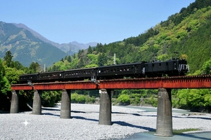 鉄道 デジ 写真 画像　大井川鐵道　長距離鈍行列車ツアー　E101　旧型客車　1