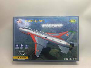 送料無料　1/72　MODELSVIT 72009 S-22 I（Su-7 IG）Sukhoi Fitter-B スホーイフィッターB　可変ジオメトリ翼機