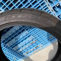 NITTO ニットー　NT５５５　G２　中古タイヤ２本 245/35R20 95Y 残溝５ミリ_画像5