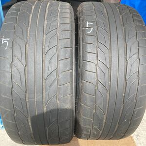 NITTO ニットー　NT５５５　G２　中古タイヤ２本 245/35R20 95Y 残溝５ミリ