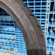 NITTO ニットー　NT５５５　G２　中古タイヤ２本 245/35R20 95Y 残溝５ミリ_画像3