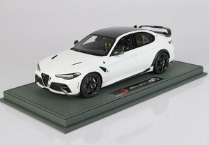 BBR 1/18 Alfa Romeo Giulia GTAm Bianco Trofeo silver brakes　アルファロメオ　ジュリア　C1852B2-21