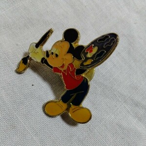  Disney Mickey pin badge 