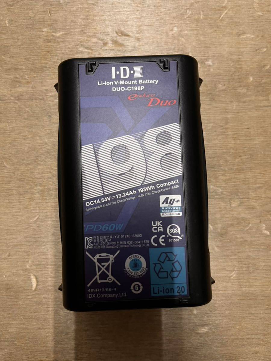 高品質】 IDX V-Mount Vマウントバッテリー充電器「VL-2SPLUS」+「E