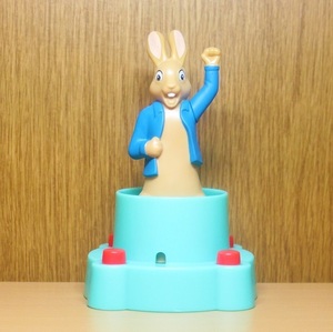 ピーターラビット　フィギュア　うさぎ　おもちゃ　マクドナルド　2018　ミールトイ　アメトイ　PETER RABBIT　